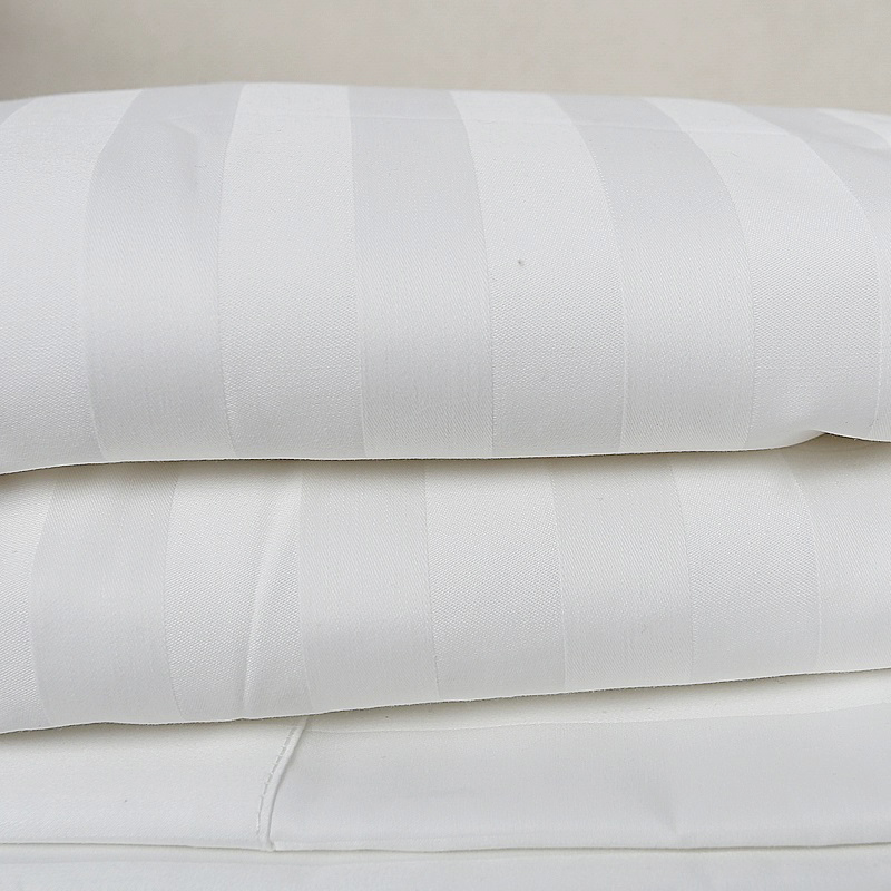 50% bomull 50% polyester 250TC Satin randig vit boutique hotellbäddsark